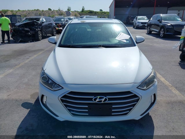Hyundai Elantra Value Edition 2018 5NPD84LF3JH252587 Image 12