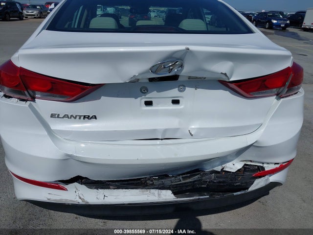 Hyundai Elantra Value Edition 2018 5NPD84LF3JH252587 Image 6