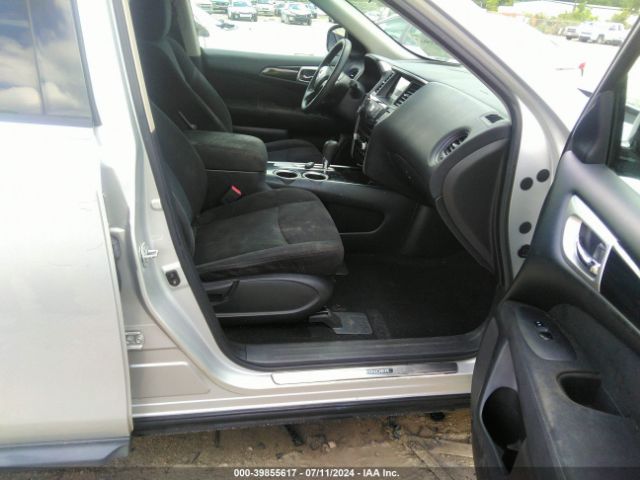 5N1AR2MN6EC662341 Nissan Pathfinder S