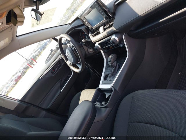 Toyota RAV4 LE 2021 2T3F1RFV4MC146421 Image 5