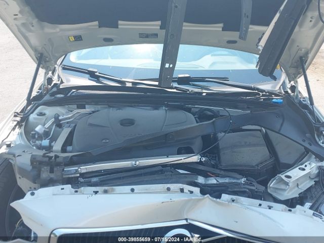 7JRA22TK9MG081294 Volvo S60 T6 Momentum