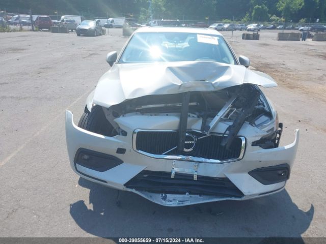 7JRA22TK9MG081294 Volvo S60 T6 Momentum