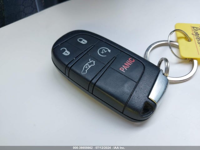 2C3CDXHG2GH214672 Dodge Charger Sxt