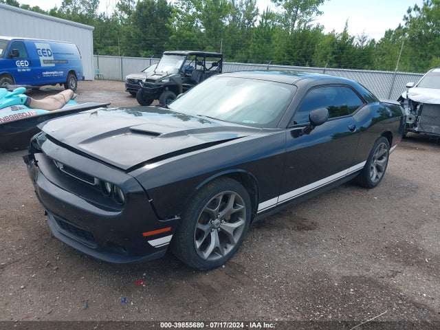 Dodge Challenger Sxt 2017 2C3CDZAG0HH545483 Image 2