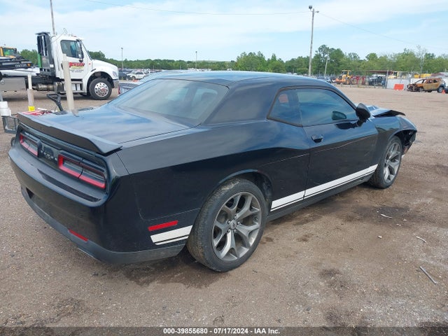 Dodge Challenger Sxt 2017 2C3CDZAG0HH545483 Image 4