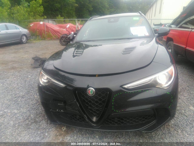 ZASPAKEVXN7D39690 Alfa Romeo Stelvio Quadrifoglio Awd