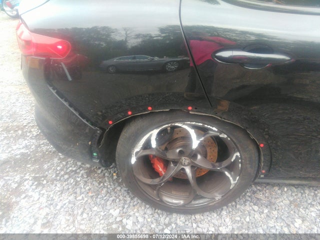 ZASPAKEVXN7D39690 Alfa Romeo Stelvio Quadrifoglio Awd