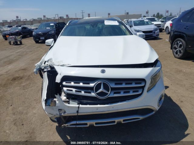 WDCTG4EBXKU009501 Mercedes-Benz GLA 250