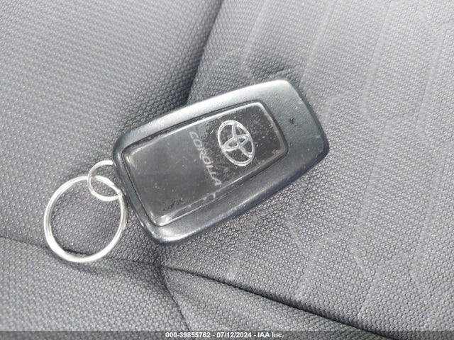 Toyota COROLLA SE 2019 JTNK4RBE4K3066638 Image 11