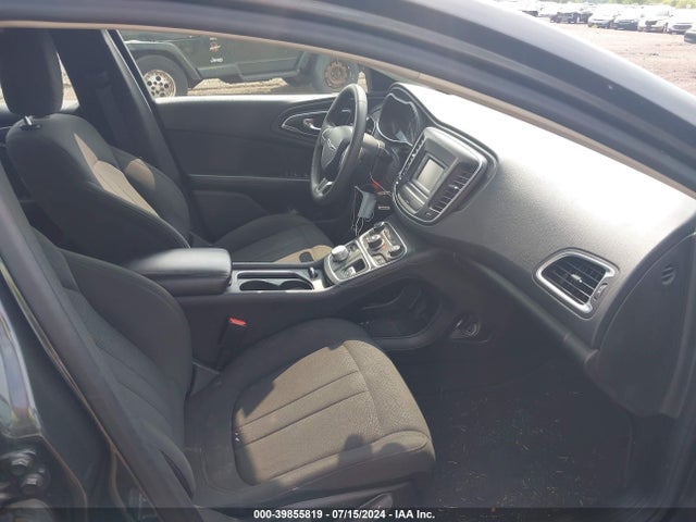Chrysler 200 Limited 2016 1C3CCCAB2GN120700 Image 5