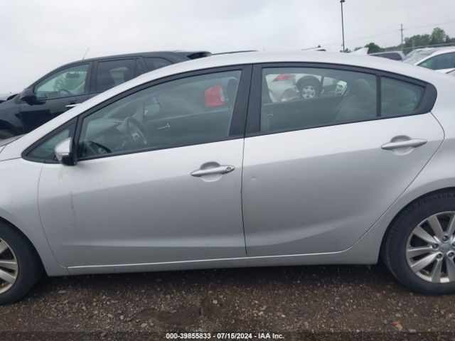 KNAFX4A68G5476619 KIA FORTE LX