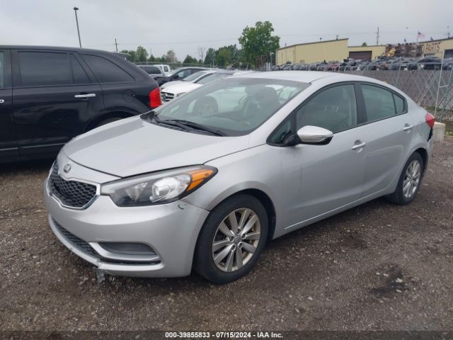 KNAFX4A68G5476619 KIA FORTE LX