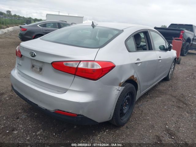 KNAFX4A68G5476619 KIA FORTE LX