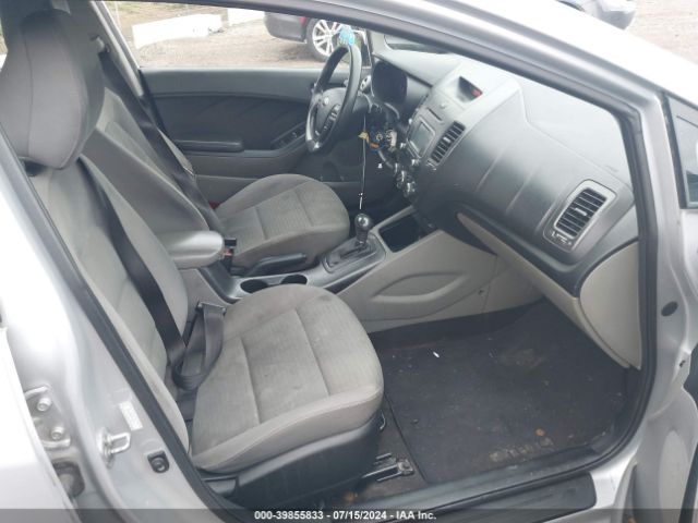 KNAFX4A68G5476619 KIA FORTE LX