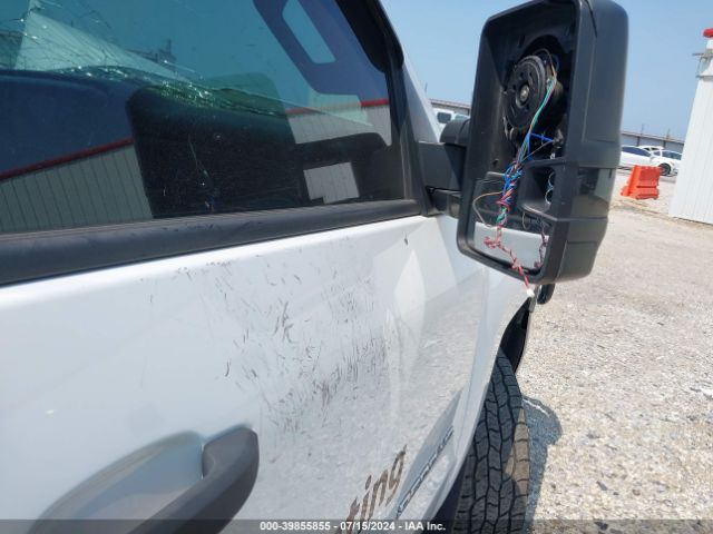 1GC1KUEG0HF226768 Chevrolet Silverado 2500hd Wt