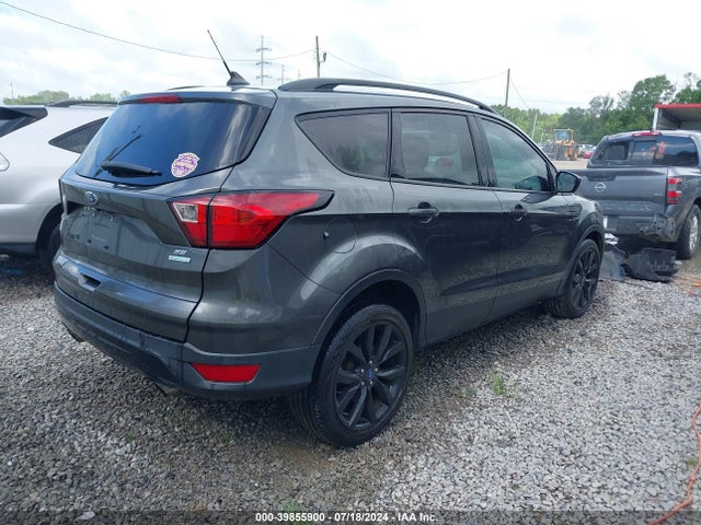 Ford ESCAPE SE 2019 1FMCU0GD2KUA53591 Image 4