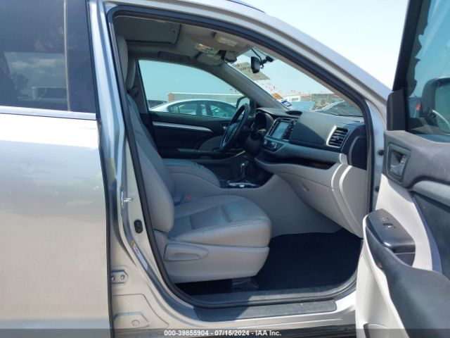 5TDKKRFHXFS114503 Toyota Highlander Xle V6