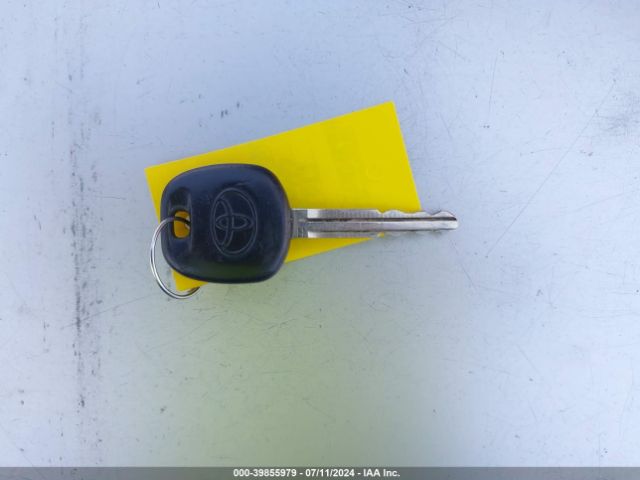 5YFBURHEXHP653311 Toyota COROLLA L
