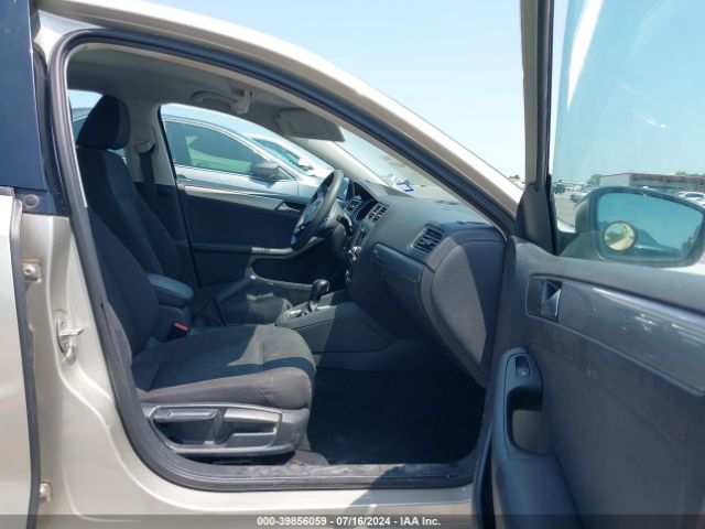 3VWD67AJ6GM274663 Volkswagen Jetta 1.4t Se