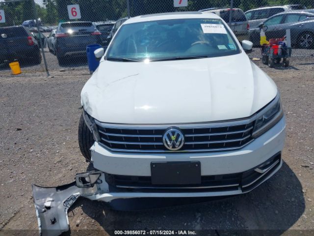 1VWBA7A32JC030802 Volkswagen Passat 2.0t Se