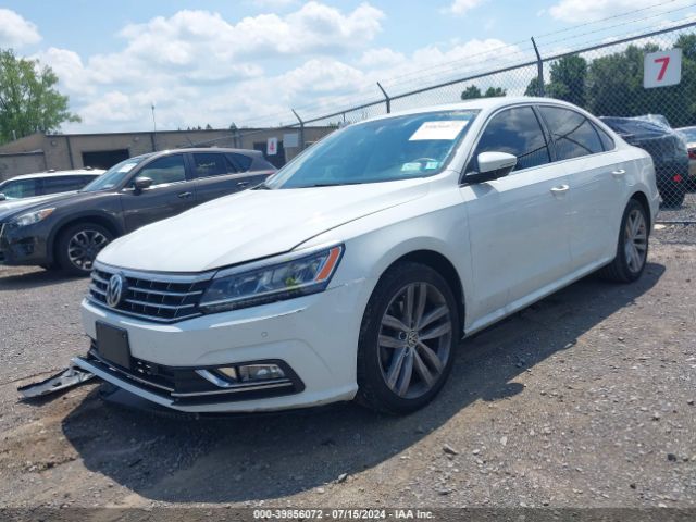 1VWBA7A32JC030802 Volkswagen Passat 2.0t Se