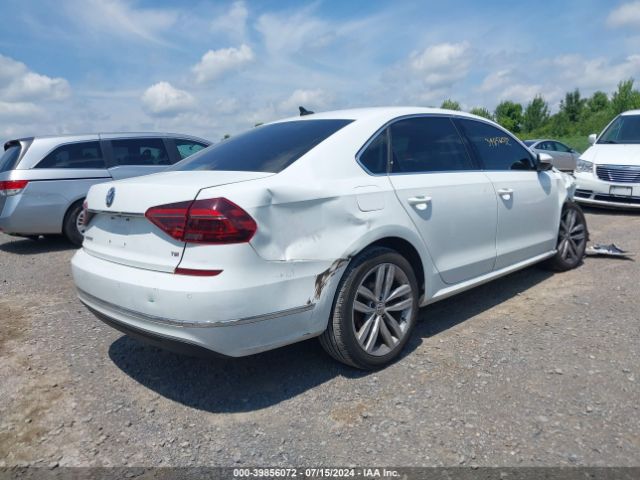 1VWBA7A32JC030802 Volkswagen Passat 2.0t Se
