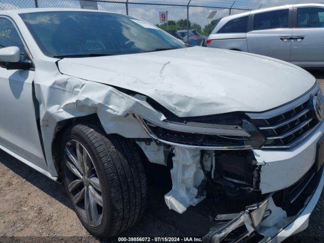 1VWBA7A32JC030802 Volkswagen Passat 2.0t Se