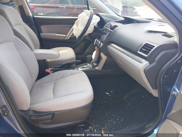 Subaru Forester 2.5i Premium 2018 JF2SJAGC6JH548326 Image 5