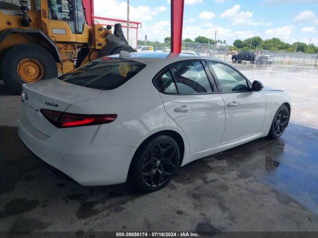 ZARFAMAN6M7638815 Alfa Romeo Giulia Rwd