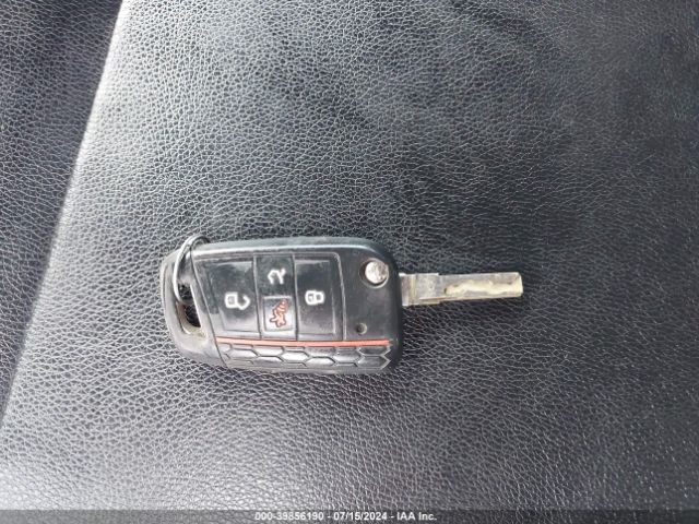 3VW4T7AU8FM043278 Volkswagen Golf Gti 2.0t S 4-door