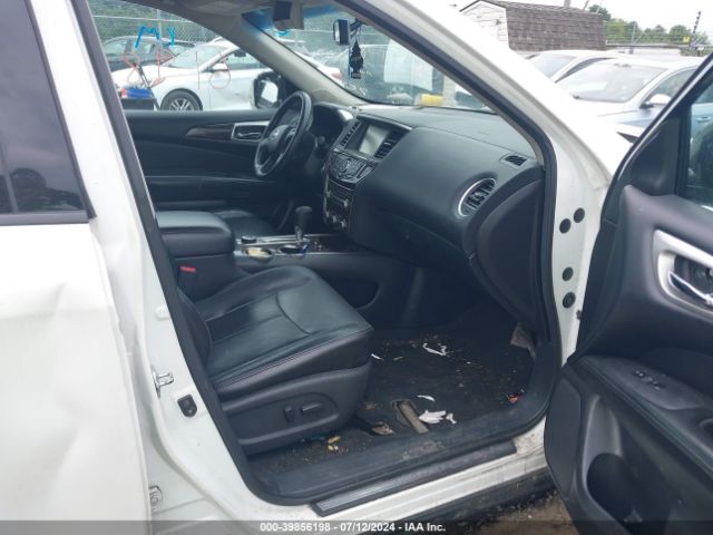 5N1AR2MM5EC652228 Nissan Pathfinder Platinum