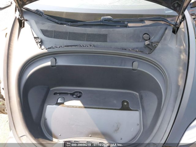 5YJ3E1EB9KF213967 Tesla Model 3 Long Range/performance