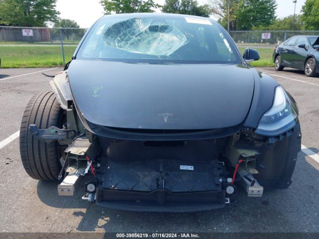 5YJ3E1EB9KF213967 Tesla Model 3 Long Range/performance