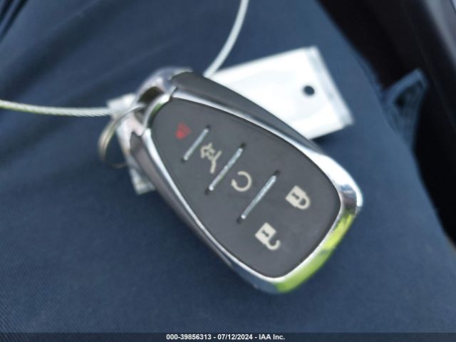 2GNAXSEV5J6127861 Chevrolet EQUINOX LT