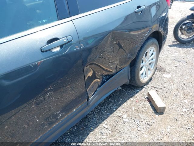 2GNAXSEV5J6127861 Chevrolet EQUINOX LT