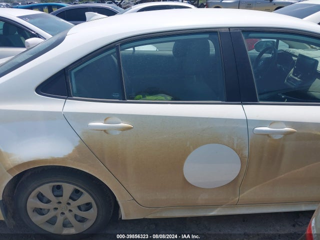 Toyota COROLLA LE 2022 5YFEPMAE9NP334463 Image 13