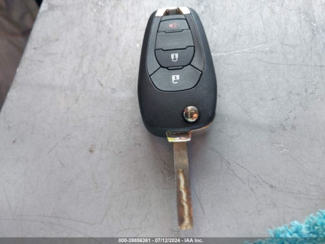 3GNCJKSB8LL184252 Chevrolet Trax Fwd Ls