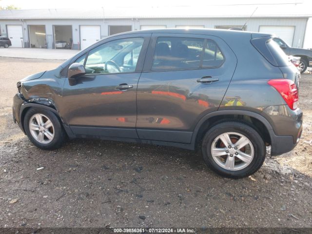 3GNCJKSB8LL184252 Chevrolet Trax Fwd Ls
