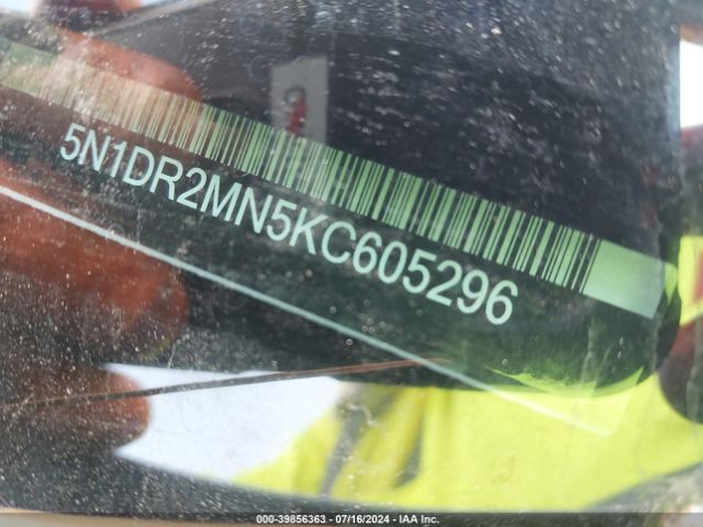 5N1DR2MN5KC605296 Nissan Pathfinder Sl