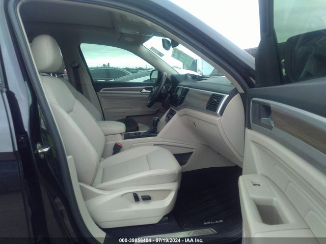 1V2BP2CA9NC530301 Volkswagen Atlas 2.0t Sel