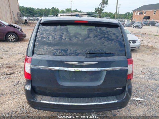 2C4RC1GG2ER133654 Chrysler Town & Country Limited