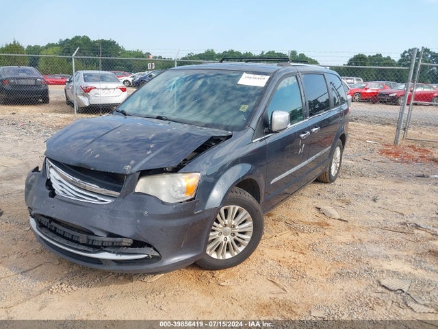 2C4RC1GG2ER133654 Chrysler Town & Country Limited