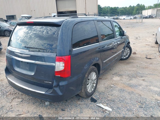 2C4RC1GG2ER133654 Chrysler Town & Country Limited