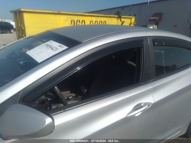 Hyundai ELANTRA SE 2015 5NPDH4AE1FH579748 Image 6