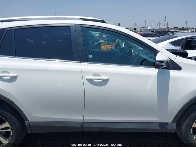 Toyota Rav4 Xle 2016 2T3WFREV0GW263127 Image 13