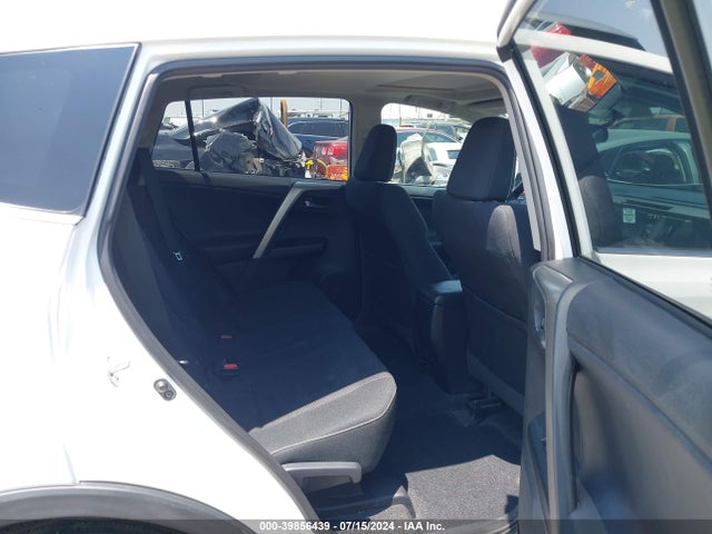 Toyota Rav4 Xle 2016 2T3WFREV0GW263127 Image 8