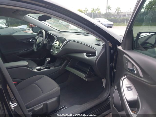 1G1ZB5ST8NF215094 Chevrolet Malibu Fwd Ls