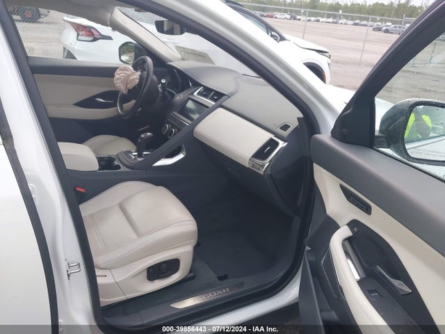 2020 JAGUAR E-PACE SADFK2FX6L1Z86187 Photo 4