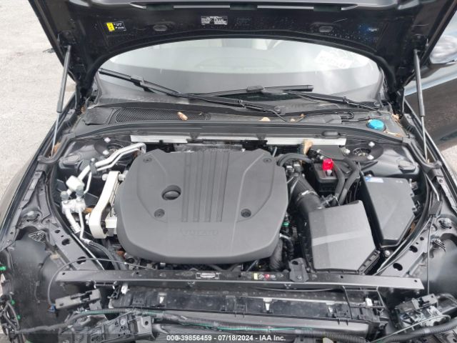 2024 VOLVO V60 CROSS COUNTRY YV4L12WY3R2137662 Photo 9