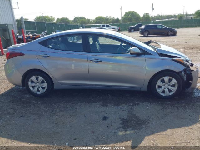 5NPDH4AE2GH767258 Hyundai ELANTRA SE